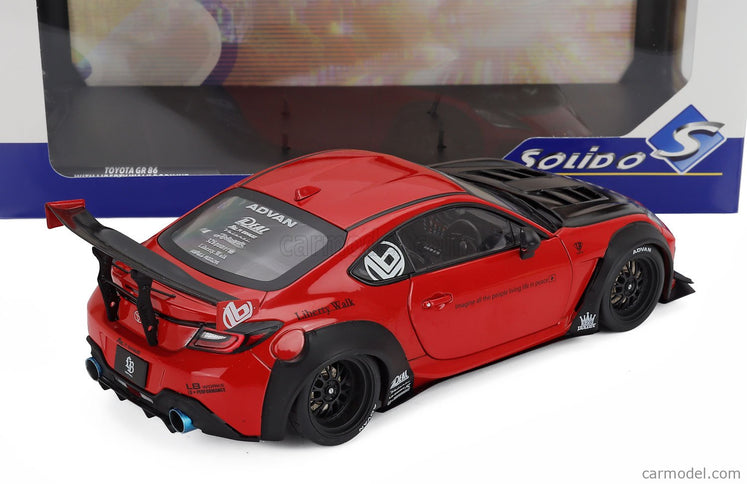 Toyota GR86 Lbwk Body Kit Coupe 2024 1:18 Solido červená čierna