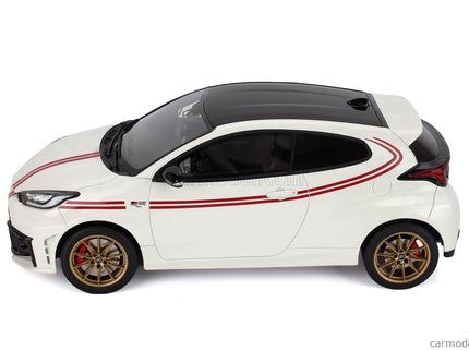 Toyota Yaris GR Tgr Italy Limitovaná Edícia 2024 1:18 Otto Mobile biela červená