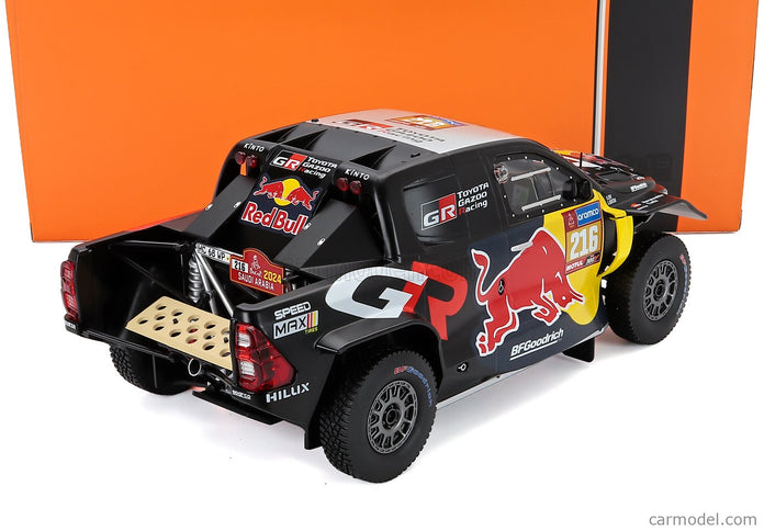 Toyota GR Dkr Hilux Team Toyota Gazoo Racing N°216 Rally Dakar 2024 Seth Quinter - Dennis Zenz 1:18 IXO Models čierna žltá červená