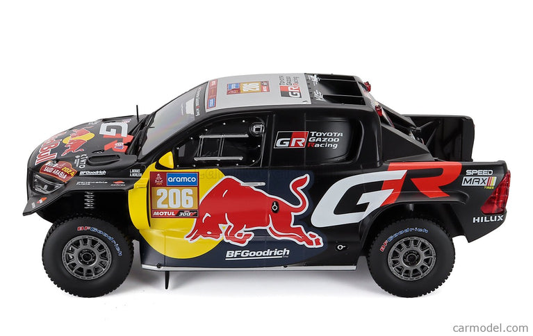 Toyota GR Dkr Hilux Team Toyota Gazoo Racing N°206 Rally Dakar 2024 Lucas Moraes - Armand Monleon 1:18 IXO Models čierna žltá červená