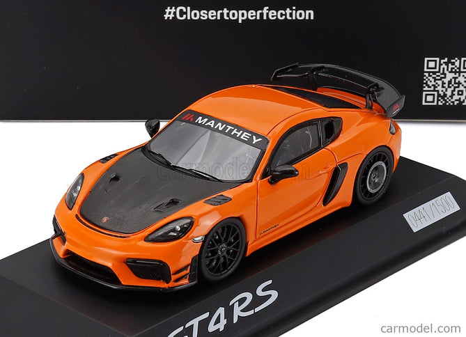 Porsche 718 (982) Cayman GT4 RS Manthey Kit 2024 1:43 Spark Model Pastel oranžová čierna