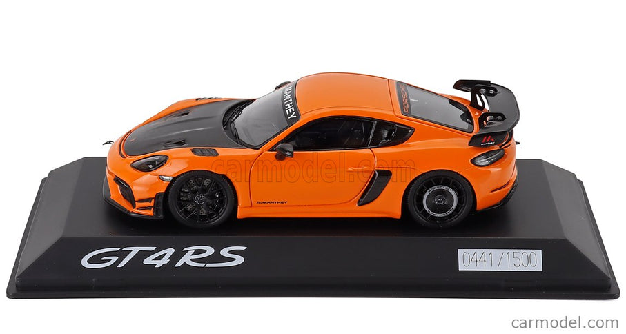 Porsche 718 (982) Cayman GT4 RS Manthey Kit 2024 1:43 Spark Model Pastel oranžová čierna