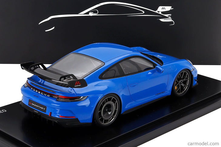 Porsche 911 992-2 GT3 Coupe Manthey Kit 2024 1:18 Spark Model Shark modrá