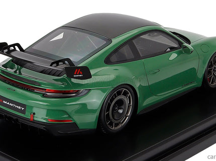 Porsche 911 992-2 GT3 Coupe Manthey Kit 2024 1:12 Spark Model Auratium zelená
