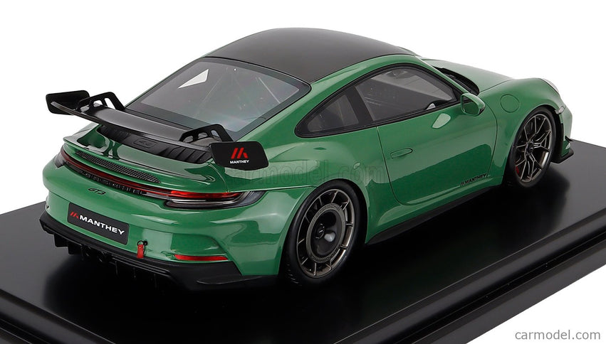 Porsche 911 992-2 GT3 Coupe Manthey Kit 2024 1:12 Spark Model Auratium zelená