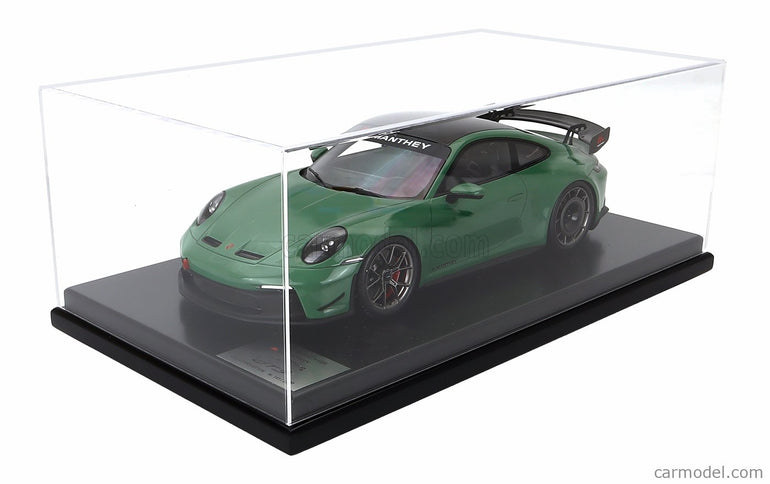 Porsche 911 992-2 GT3 Coupe Manthey Kit 2024 1:12 Spark Model Auratium zelená