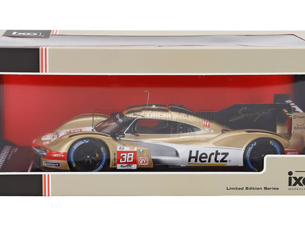 Porsche 963 9RD 4.6L Turbo V8 Team Hertz Jota N°38 24h Le Mans 2023 Antonio Felix Da Costa - Will Stevens - Yifei YE 1:18 IXO Models zlatá metalická biela