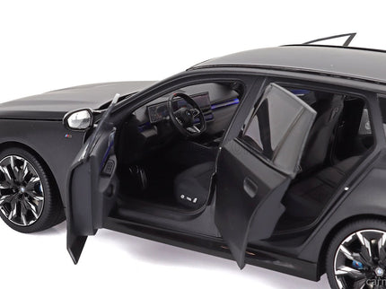 BMW 5-SERIES i5 M60 Touring (G99) SW Station Wagon 2024 1:18 Minichamps Frozen sivá