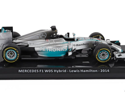 Mercedes Benz F1 W05 AMG Petronas N°44 Majster Sveta Sezóna 2014 Lewis Hamilton 1:24 Edicola strieborná zelená
