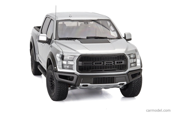 Ford F-150 Raptor Pick-UP Double Cabine 2019 1:18 AUTOart strieborná