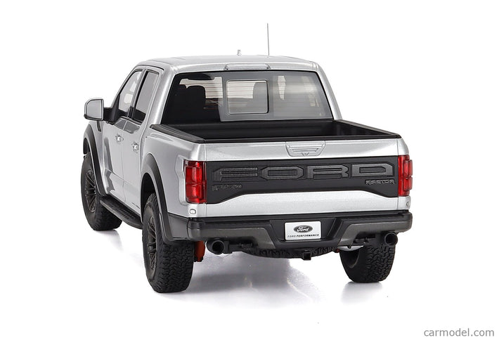 Ford F-150 Raptor Pick-UP Double Cabine 2019 1:18 AUTOart strieborná