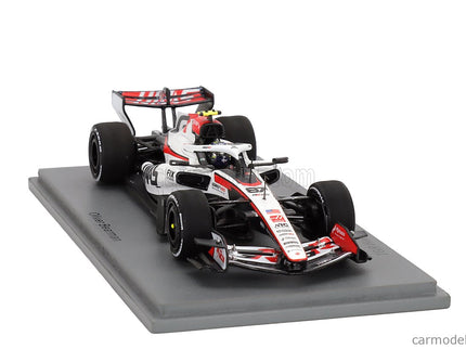 Haas F1 VF-26 Team Tgr Haas N°87 China GP 2026 Oliver Bearman 1:43 Spark Model biela červená čierna