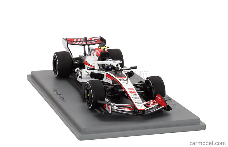 Haas F1 VF-26 Team Tgr Haas N°87 China GP 2026 Oliver Bearman 1:43 Spark Model biela červená čierna
