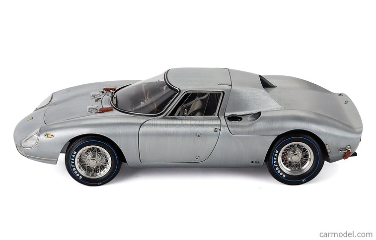 Ferrari 250LM 1964 - Retro Classic Essen 2026 - Clear Finish 1:18 CMC Polished
