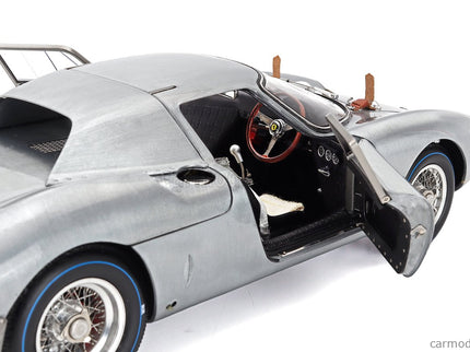 Ferrari 250LM 1964 - Retro Classic Essen 2026 - Clear Finish 1:18 CMC Polished