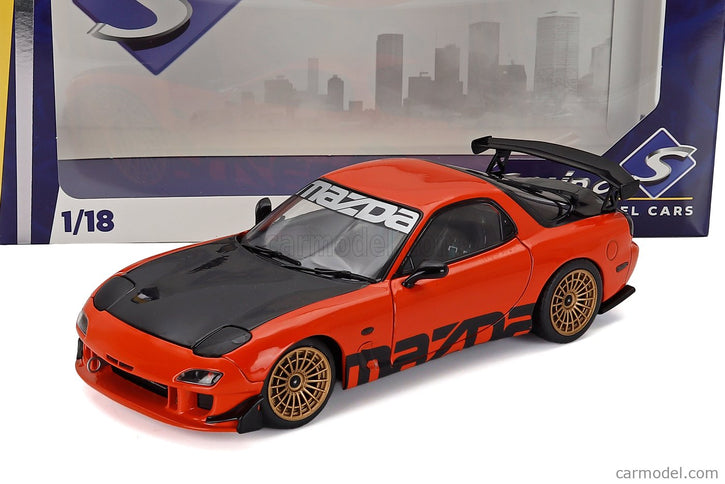Mazda RX-7 (FD3RS) Works Coupe 1999 1:18 Solido oranžová