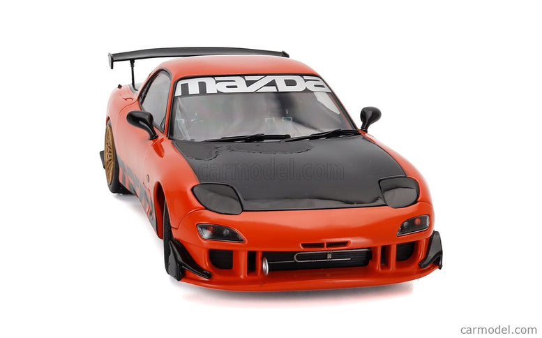 Mazda RX-7 (FD3RS) Works Coupe 1999 1:18 Solido oranžová