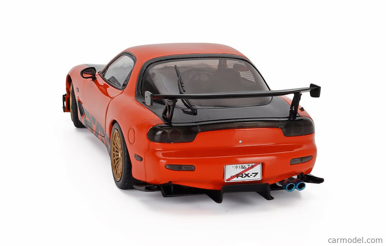 Mazda RX-7 (FD3RS) Works Coupe 1999 1:18 Solido oranžová