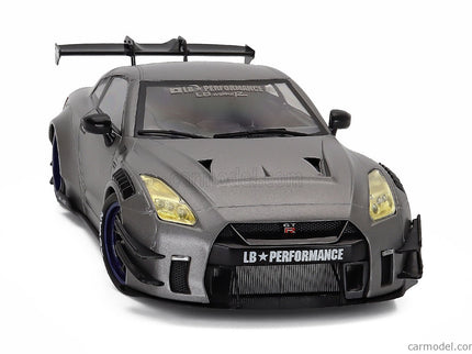Nissan GT-R (R35) Liberty Walk Body Kit 2.0 Coupe 2024 1:18 Solido strieborná