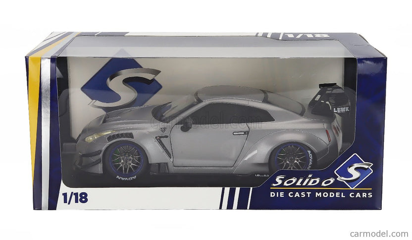Nissan GT-R (R35) Liberty Walk Body Kit 2.0 Coupe 2024 1:18 Solido strieborná