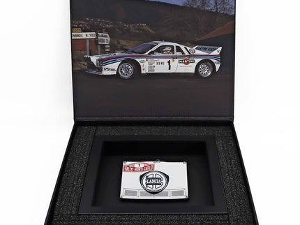 Accessories Front Bonnet Mini Hood Lancia 037 Team Martini Racing N°1 Víťaz Rally Montecarlo 1983 Walter Rohrl - Christian Geistdorfer 1:8 Werk83 biela