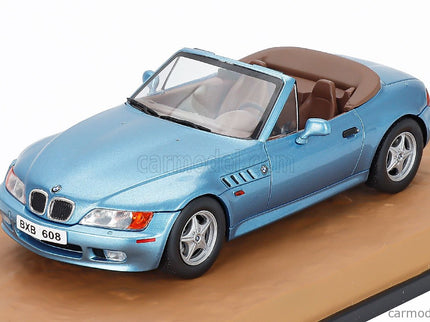 BMW Z3 Spider 1999 - 007 James Bond - Goldeneye 1:24 Edicola modrá metalická