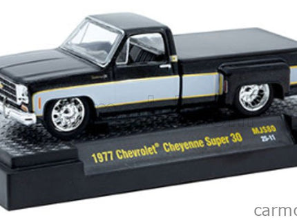 Chevrolet Cheyenne Pick-UP Super 30 Custom 1972 1:64 M2 Machines čierna biela