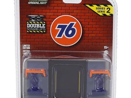 Accessories Union 76 Garage Set Officina - Ponte Sollevatore Auto - Automotive Double Scissor Lift 1:64 Greenlight modrá oranžová