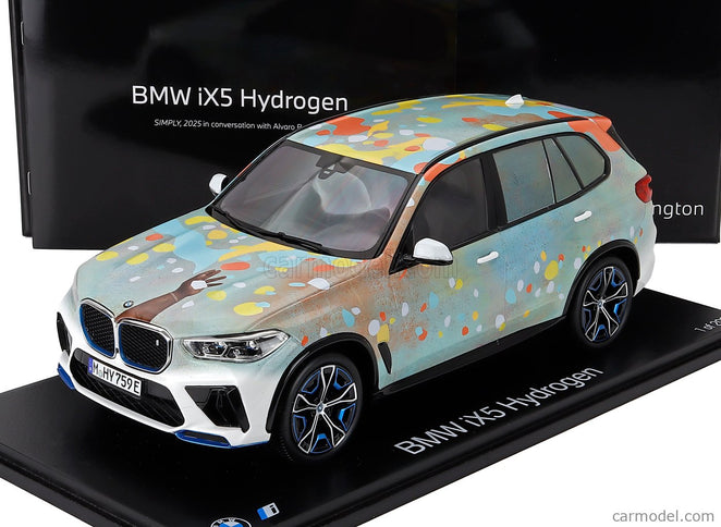 BMW iX5 Hydrogen (G05) 2025 - Art Car BY Alvaro Barrington 1:18 Spark Model rôzne farby