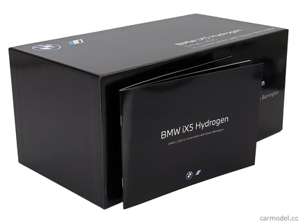 BMW iX5 Hydrogen (G05) 2025 - Art Car BY Alvaro Barrington 1:18 Spark Model rôzne farby