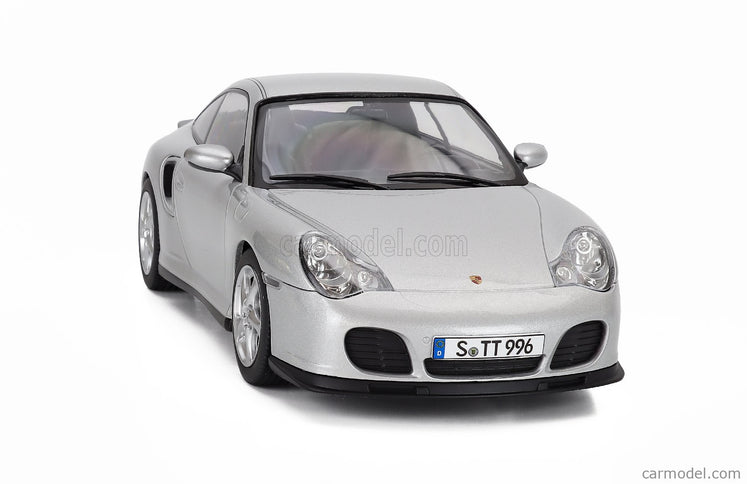 Porsche 911 996 Turbo Coupe 2000 1:18 KK Scale strieborná