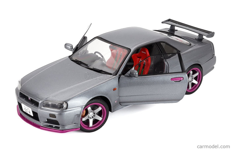 Nissan Skyline GT-R (BNR34) Coupe 1999 1:18 Solido sivá
