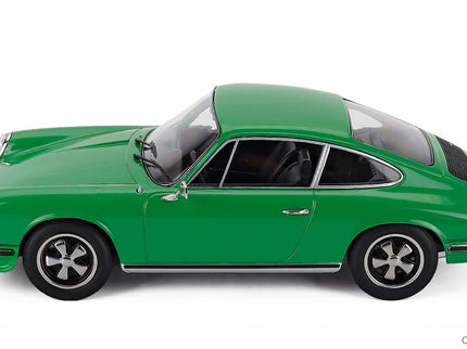 Porsche 911S Coupe 1972 1:18 Minichamps zelená