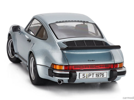 Porsche 911 930 3.0L Turbo Coupe 1976 1:18 KK Scale strieborná