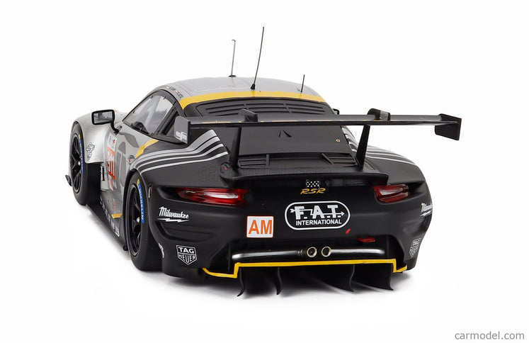 Porsche 911 991-2 RSR-19 4.2L Team Proton Competition N°911 24h Le Mans 2023 Michael Fassbender - Richard Lietz - Martin Rump 1:18 IXO Models strieborná čierna