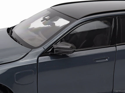 BMW 640064034 Porsche 911 (992.2) Carrera Cabriolet - 2025 - White 12.95 1:18 Minichamps sivá metalická