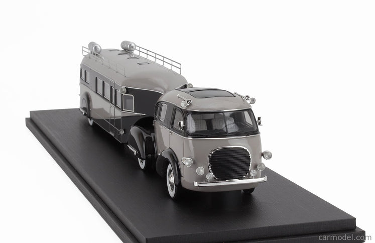 Zephyr Land Yacht Motorhome USA 1936 1:43 Autocult sivá čierna