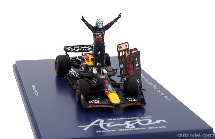 Red Bull F1 RB21 Team Oracle Red Bull Racing N°1 Víťaz USA GP (with Pit Board Super Max! 75 Wins) 2025 Max Verstappen 1:43 Spark Model modrá žltá červená
