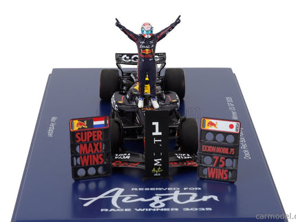 Red Bull F1 RB21 Team Oracle Red Bull Racing N°1 Víťaz USA GP (with Pit Board Super Max! 75 Wins) 2025 Max Verstappen 1:43 Spark Model modrá žltá červená