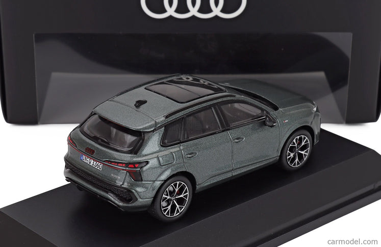 Audi Q3 2025 1:43 Norev Sage zelená