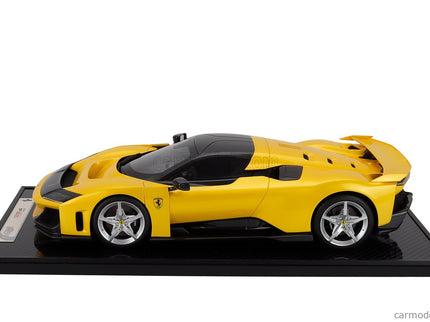Ferrari F80 2024 - Silver Disky 1:12 BBR Models GIALLO TRISTRATO - YELLOW