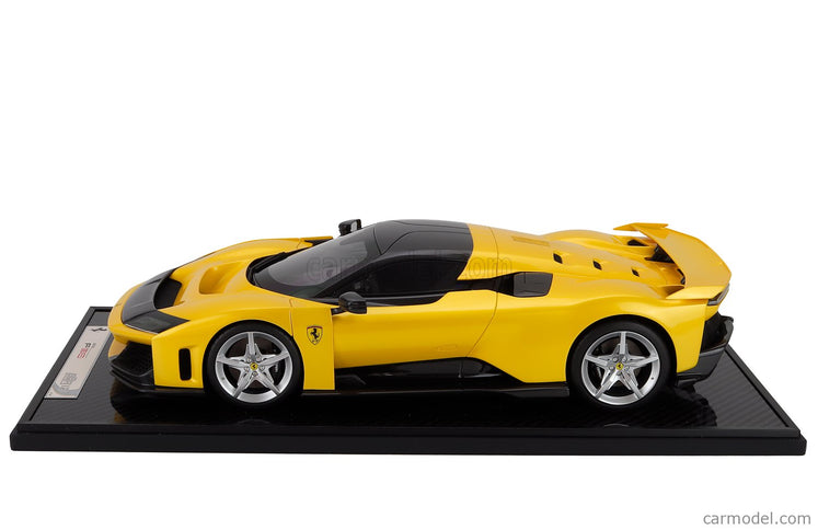 Ferrari F80 2024 - Silver Disky 1:12 BBR Models GIALLO TRISTRATO - YELLOW