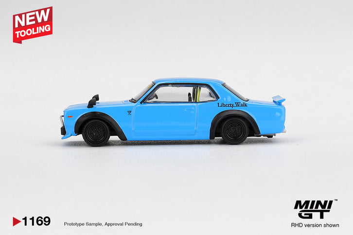 Nissan Skyline LB Works Hakosuka Coupe 1969 1:64 MINI GT Baby Blue