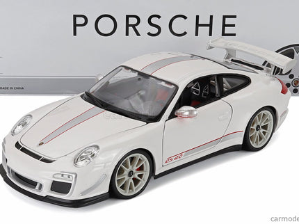 Porsche 911 997-2 GT3 RS 4.0 Coupe 2012 1:18 Bburago biela strieborná