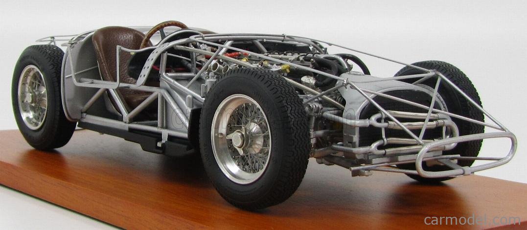 Maserati Telaio - 300S Rolling Chassis 1956 1:18 CMC strieborná