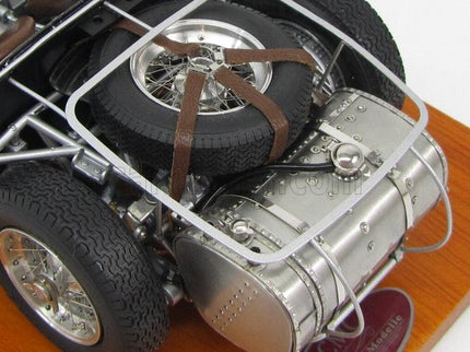 Maserati Telaio - 300S Rolling Chassis 1956 1:18 CMC strieborná
