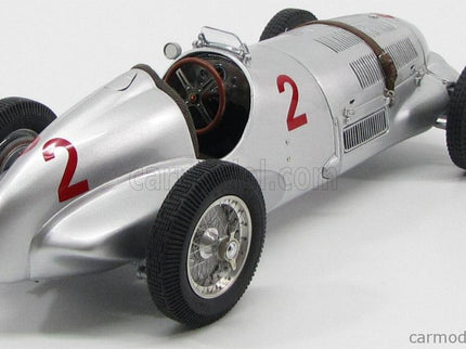 Mercedes Benz F1 W125 N°2 GP Donington 1937 H.Lang 1:18 CMC strieborná