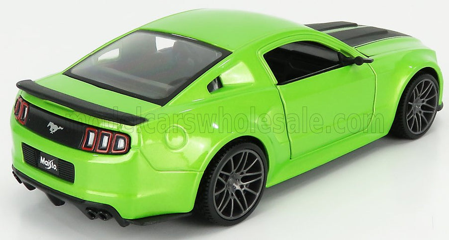 FORD USA | MUSTANG COUPE STREET RACER 2014 | GREEN MET BLACK