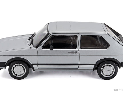 Volkswagen Golf I Gti Pirelli 2-DOOR 1983 1:18 Welly strieborná