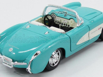CHEVROLET | CORVETTE SPIDER 2-DOOR 1957 | TURQUOISE WHITE